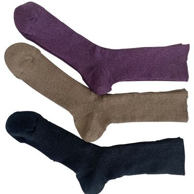Épaisseur standard quotidienne de chanvre naturel Chaussettes pour femmes tricotées avec des fils de chanvre et de la soie