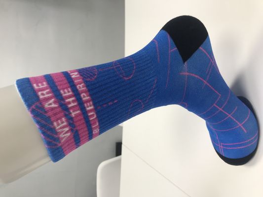 Des chaussettes confortables et antidérapantes imprimées sur mesure