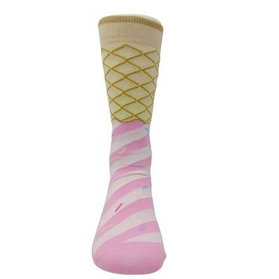 Des chaussettes sur mesure pour femmes, des chaussettes tricotées, des chaussettes chaudes, douces et confortables.