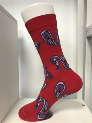 Des chaussettes de design de logo personnalisé pour hommes et femmes 7 jours de support Temps de livraison de l'ordre d'échantillon