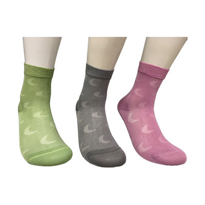 100% mode minimaliste stylé chaussettes en nylon de soie brillante pour femmes avec fonction anti-dérapant