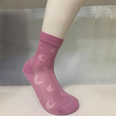 100% mode minimaliste stylé chaussettes en nylon de soie brillante pour femmes avec fonction anti-dérapant