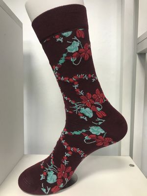 Des chaussettes de mode pour hommes en polyester de coton avec logo personnalisé et détection d'aiguille