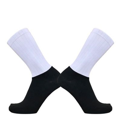 Chaussette de sport antidérapant à séchage rapide en polyamide et spandex blancs