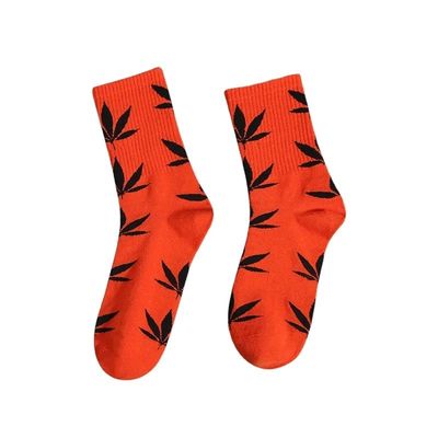Chaussettes de sport pour femmes en coton coloré pour un port confortable