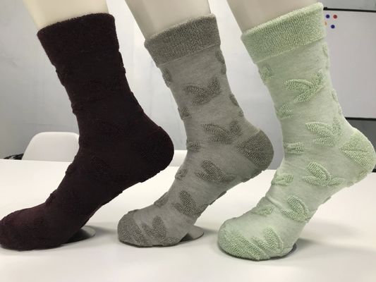 Logo personnalisé coton Luxe chaussettes de sport unisexe d'hiver avec motif imprimé et emballage