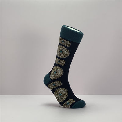 Des chaussettes personnalisées de dessins animés de l'élite drôles imprimées en pleine imprimée chaussettes à chevilles hautes quantité 50000