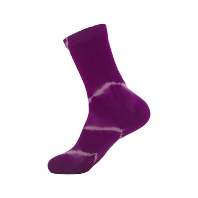 Impression modèle chaussettes de beauté tricotées en cachemire sans détection d'aiguille chaussettes d'hiver Jacquard pour femmes