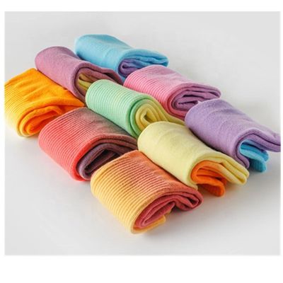 50000 chaussettes de survêtement en coton sur mesure