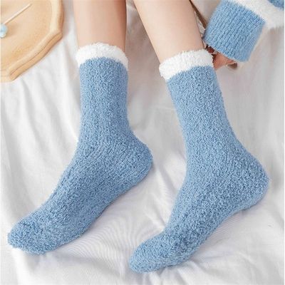 Chaussettes épaisses antidérapantes pour femmes chaussettes thermiques d'hiver confortables et respirantes