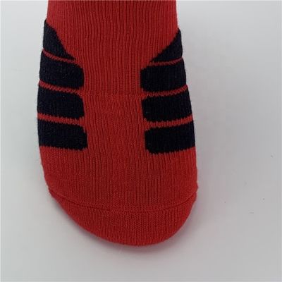Des chaussettes pour équipe de basket-ball adsorbant la sueur, confortables, respirantes, en coton d'hiver.
