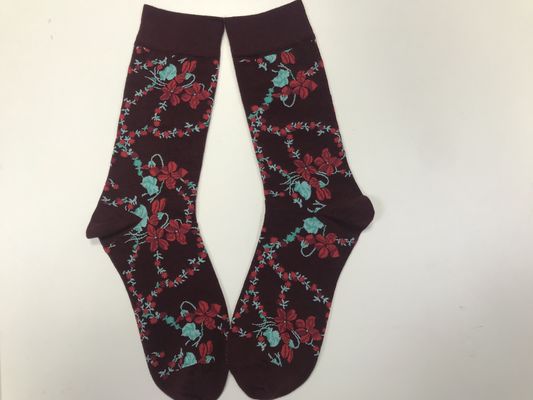 Des chaussettes en coton pour hommes rétro et de luxe