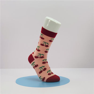 Des chaussettes antibactériennes colorées à motifs Jacquard parfaites pour les femmes