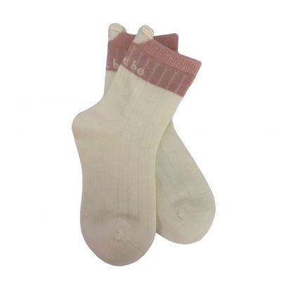 Aucune détection d'aiguille Des chaussettes d'hiver pour enfants avec une bonne élasticité et un design respirant