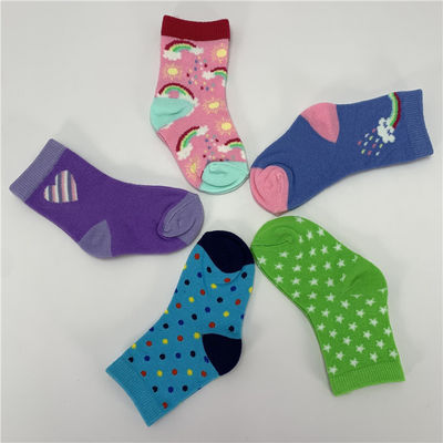 Des chaussettes en coton personnalisées pour enfants avec garantie