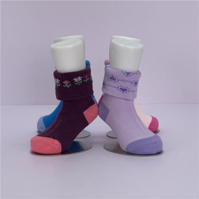 Des chaussettes en coton personnalisées pour enfants avec garantie