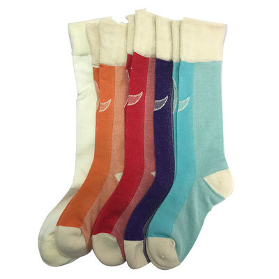 Chaussettes épaisses imprimées Machines à tricoter Chaussettes longues confortables pour les femmes d'hiver Style décontracté à la maison