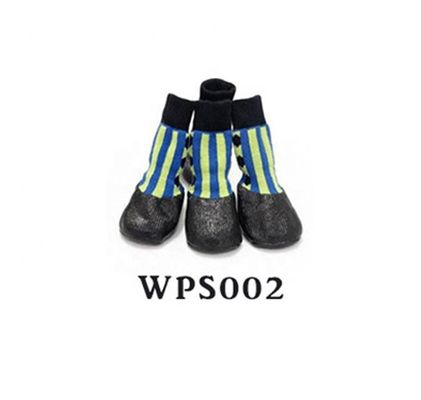 Des chaussettes imperméables à l'eau pour chiens pour animaux de compagnie