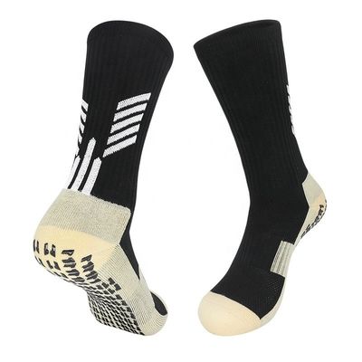 50000 chaussettes de sport pour hommes d'élite avec des performances antidérapantes et d'absorption d'humidité