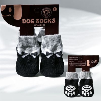 Pet matching chiens durables chats chaussettes avec le style régulier et le logo position manchette