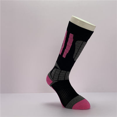 50000 quantité Designer respirant Jacquard tricoté chaussettes coussinées sur mesure pour hommes