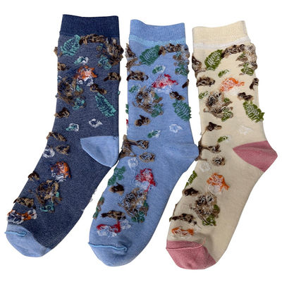 Des chaussettes personnalisées de design d'équipage Jacquard Pattern de dessin animé mignon et drôle pour unisexe adulte