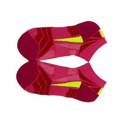 Des chaussettes de course à la cheville pour hommes