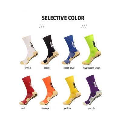 Longues chaussettes de football de haute qualité Logo personnalisé chaussettes de gym pour les performances de football