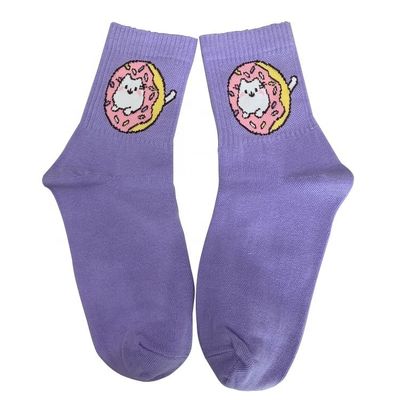 Des chaussettes de sport en coton avec un design d'anime drôle et une détection d'aiguille