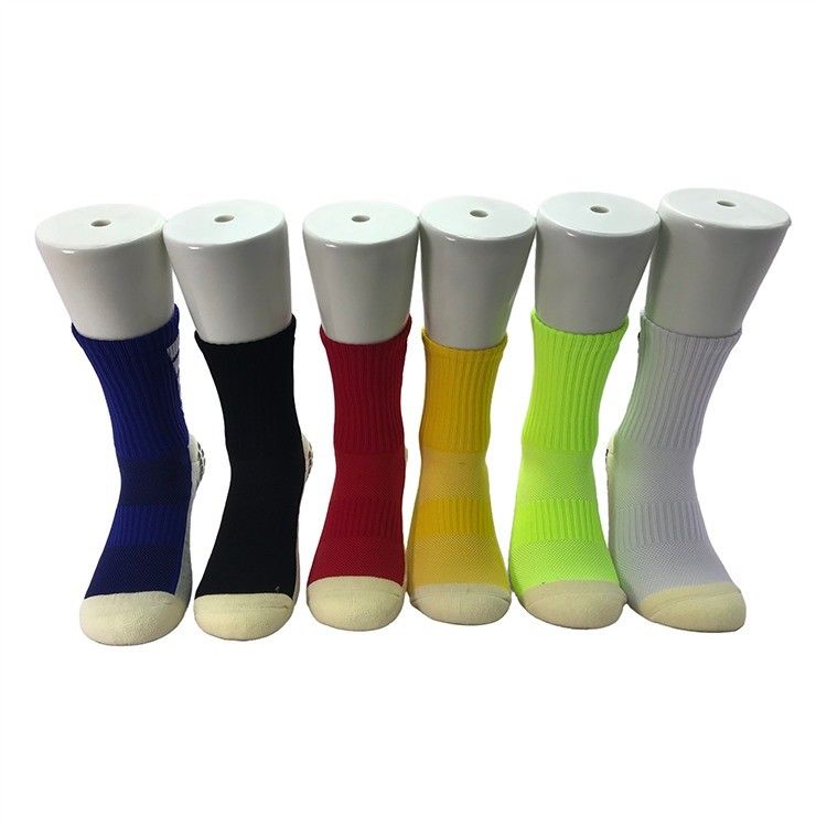 Chaussettes de sport antidérapantes avec prise personnalisée et haute cheville LZ-21-antilsip 01