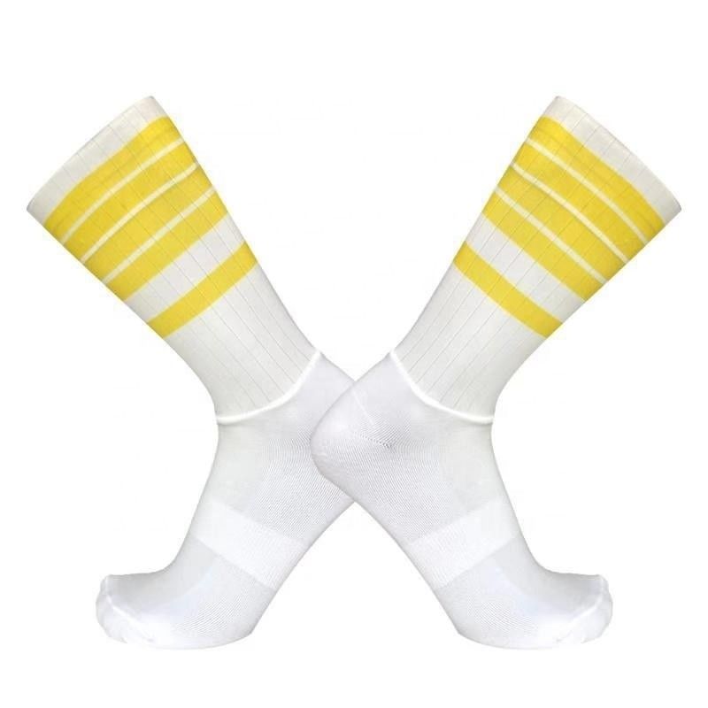 Chaussettes de sport confortables et antidérapantes pour hommes à cheville sèche pour la vie quotidienne et le sport