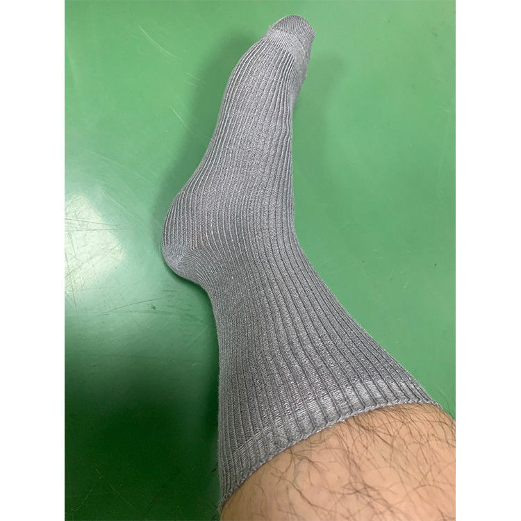 Des chaussettes à double cylindre personnalisables pour femmes à base de chanvre Des chaussettes de beauté multicolores développées
