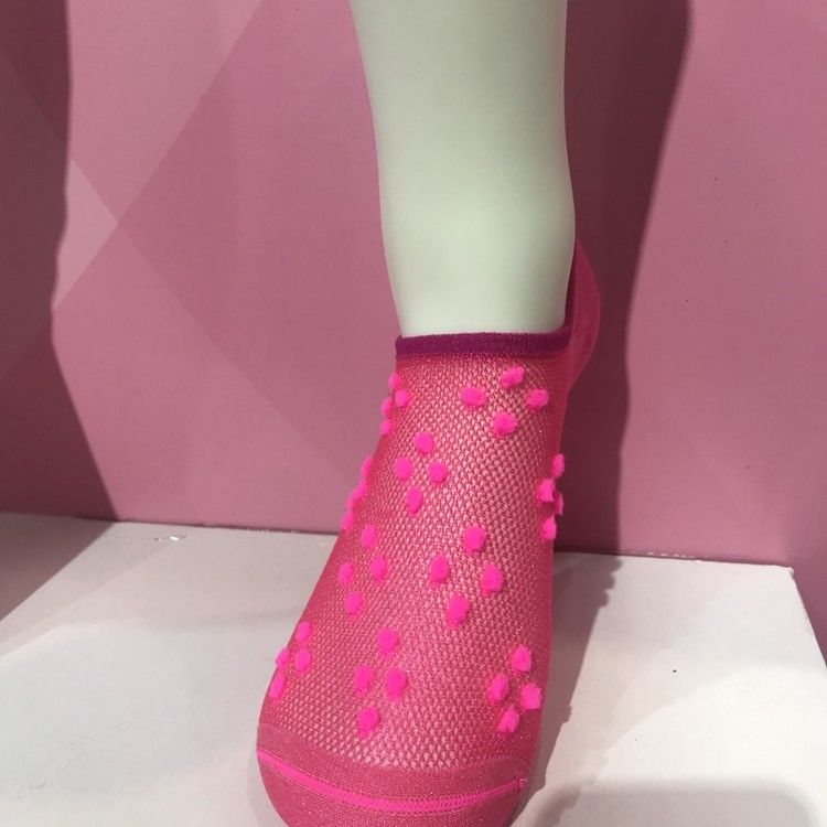 Des chaussettes en nylon 100% confortables en vin de marine