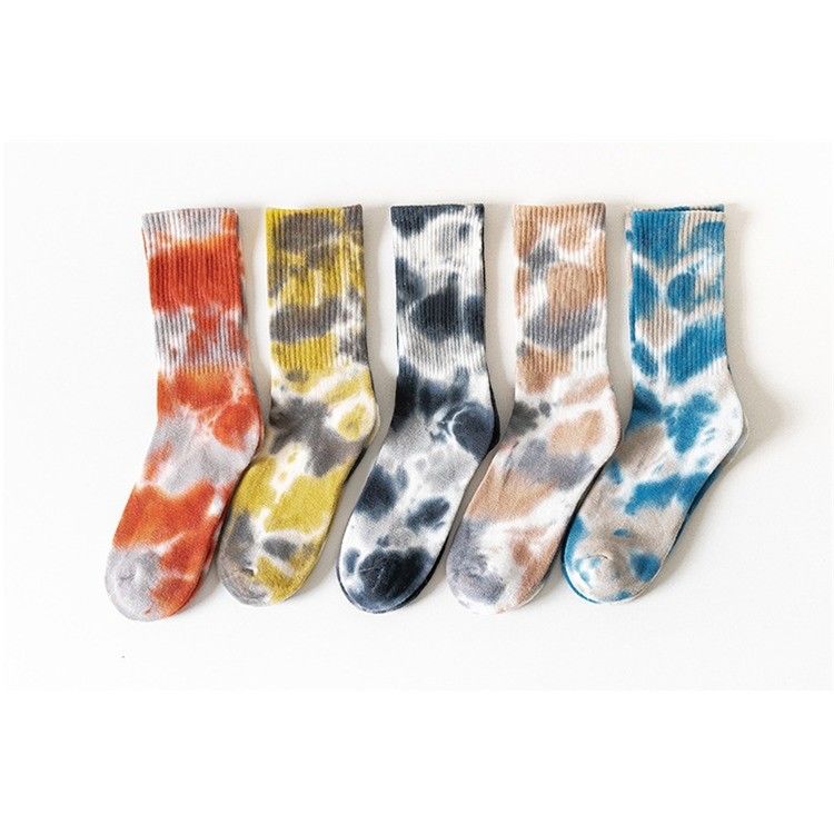 Été 2023 Technologie de teinture de cravate personnalisée chaussettes courantes pour UNISEX taille 37-44