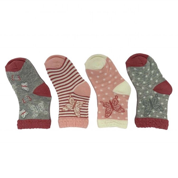 Restez à l'aise et en sécurité avec nos chaussettes pour enfants sans détection d'aiguille