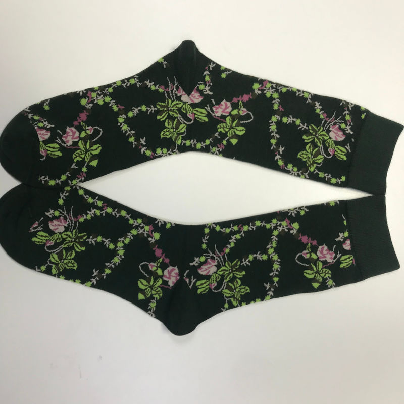 Des chaussettes en coton pour hommes rétro et de luxe