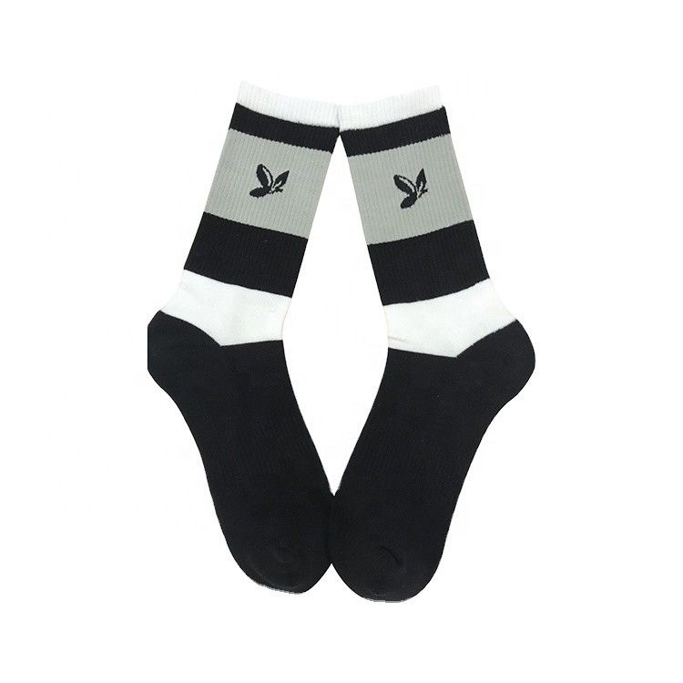 LZ-21-antilsip 01 chaussettes antidérapantes en tricot de sport chaussettes de coton pour le sport
