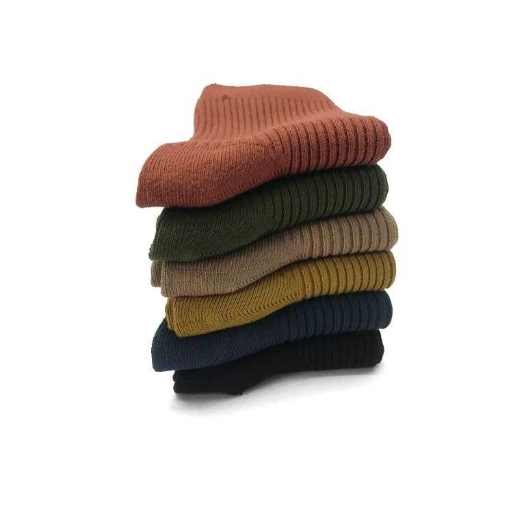Chaussettes respirantes pour femmes d'automne 6 couleurs de fibre de bambou une taille convient à la plupart 35-40