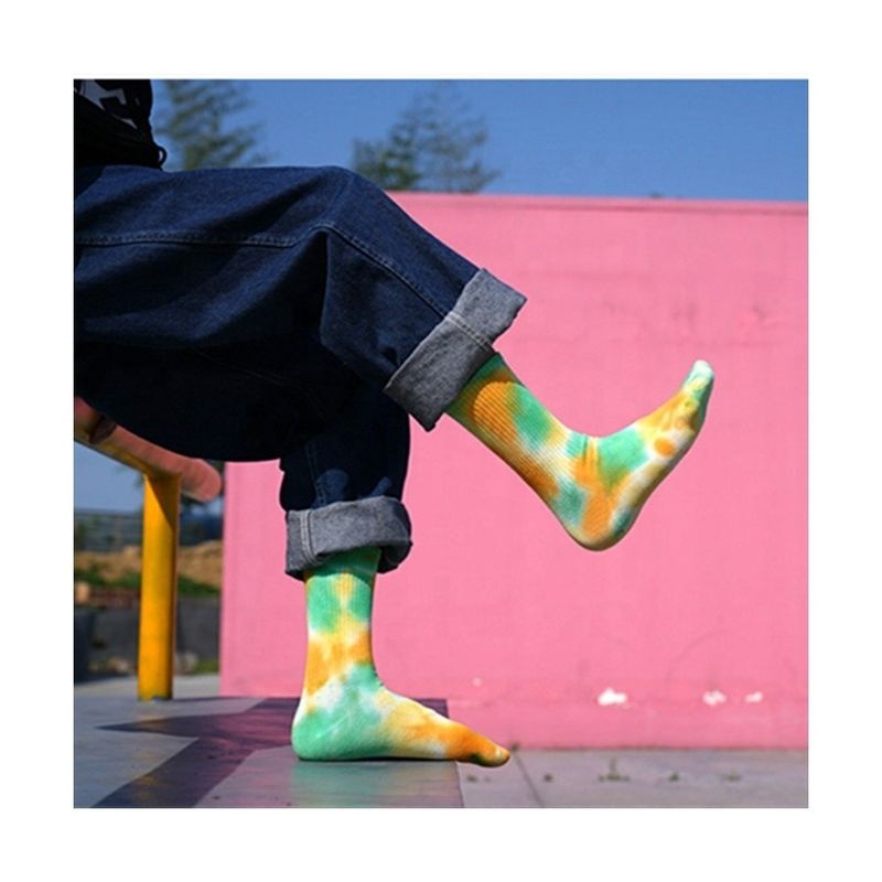 Des chaussettes de coton de compression pour le patin de rue Hip Hop 2024