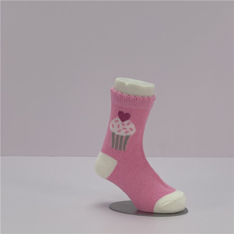 Cartoon modèle bébé bébé fille chaussettes en coton biologique rose pour les enfants 12-24 mois
