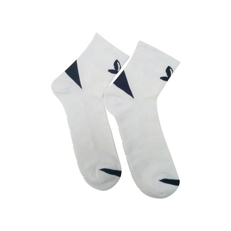 Des chaussettes à chevilles épaisses pour des mouvements confortables
