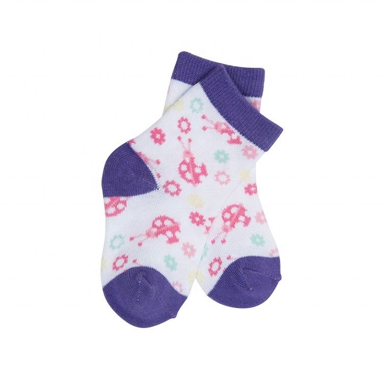 70%Cotton 28%Polyester 2%Spandex Tissu Jolie dessin animé Impression personnalisée Des chaussettes pour enfants